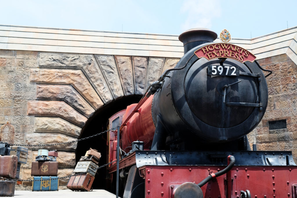 hogwarts-express-universal-orlando